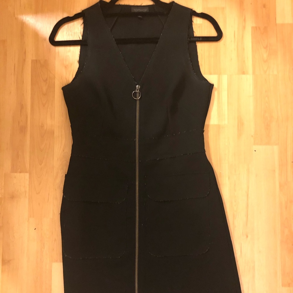 Top shop black dress size 4 with zip front